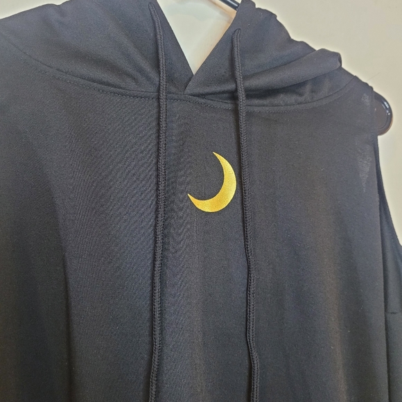 Off shoulder moon hoodie - Picture 2 of 4